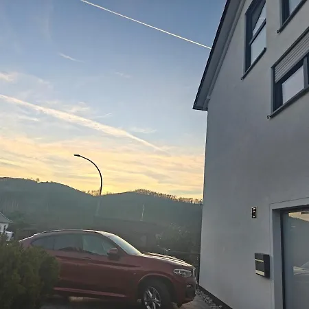 Sauerland Hideaway With Loft Feeling & Nature View *